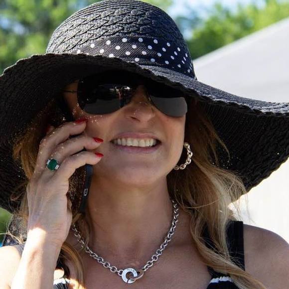 Meet your Posher, Alba rocio - Picture 1 of 1